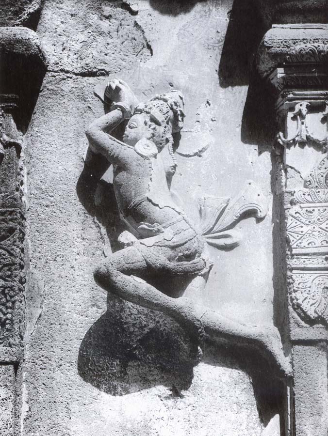 Durga and the demon.  Mahisasaramardini-cave Mahabalipuram